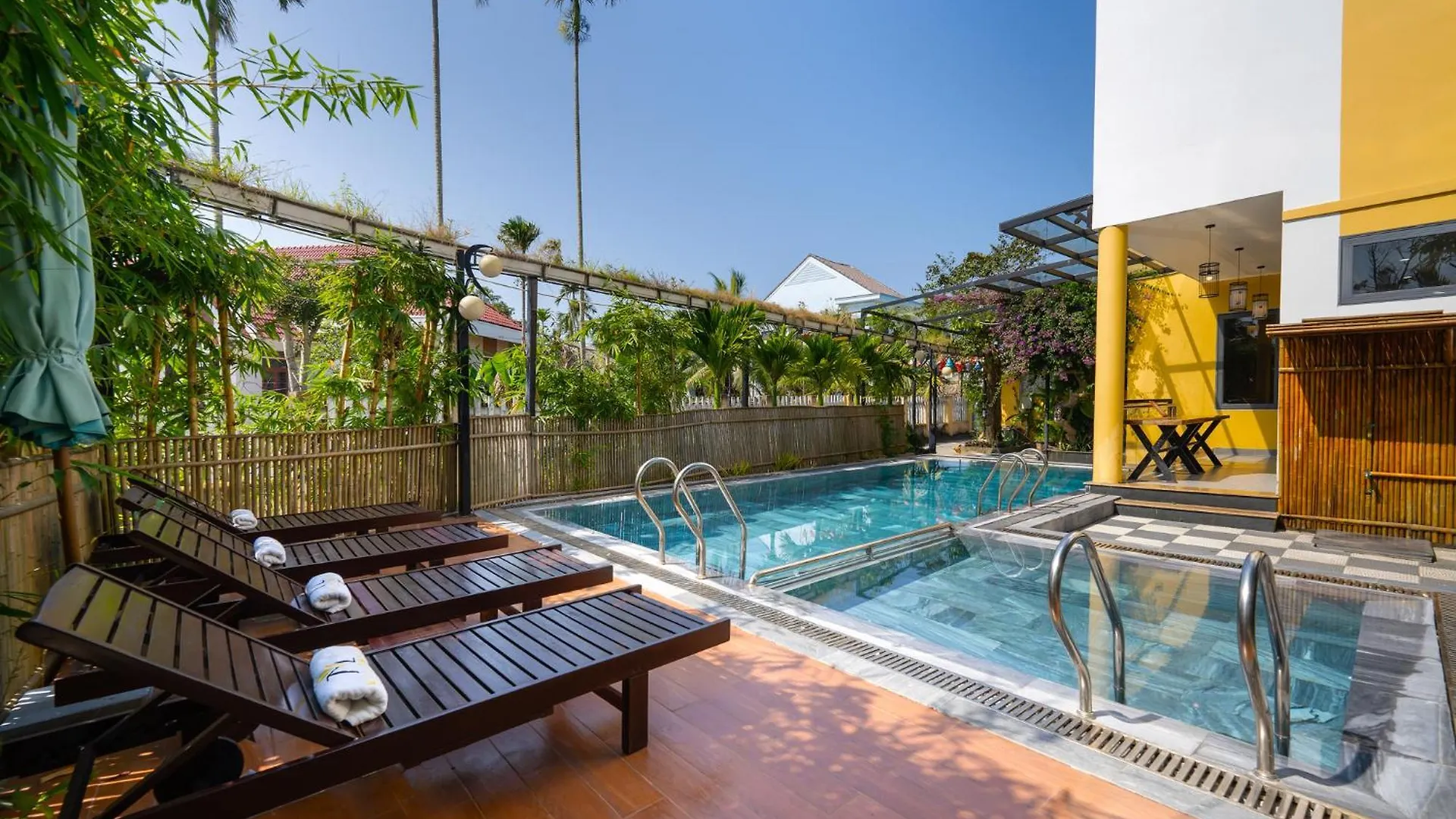 The Lancelynk Boutique & Pool - Bar Hoi An Hotel